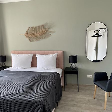 Discovair - Eisenach Karl14 - Vollausgestattete Apartments Mit Netflix In Der Fussgaengerzone 외부 사진