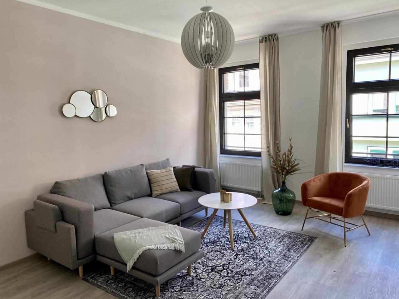 Discovair - Eisenach Karl14 - Vollausgestattete Apartments Mit Netflix In Der Fussgaengerzone 객실 사진