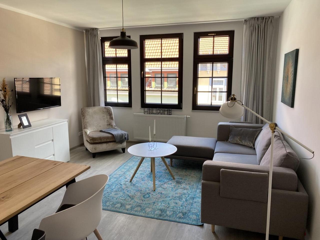 Discovair - Eisenach Karl14 - Vollausgestattete Apartments Mit Netflix In Der Fussgaengerzone 객실 사진