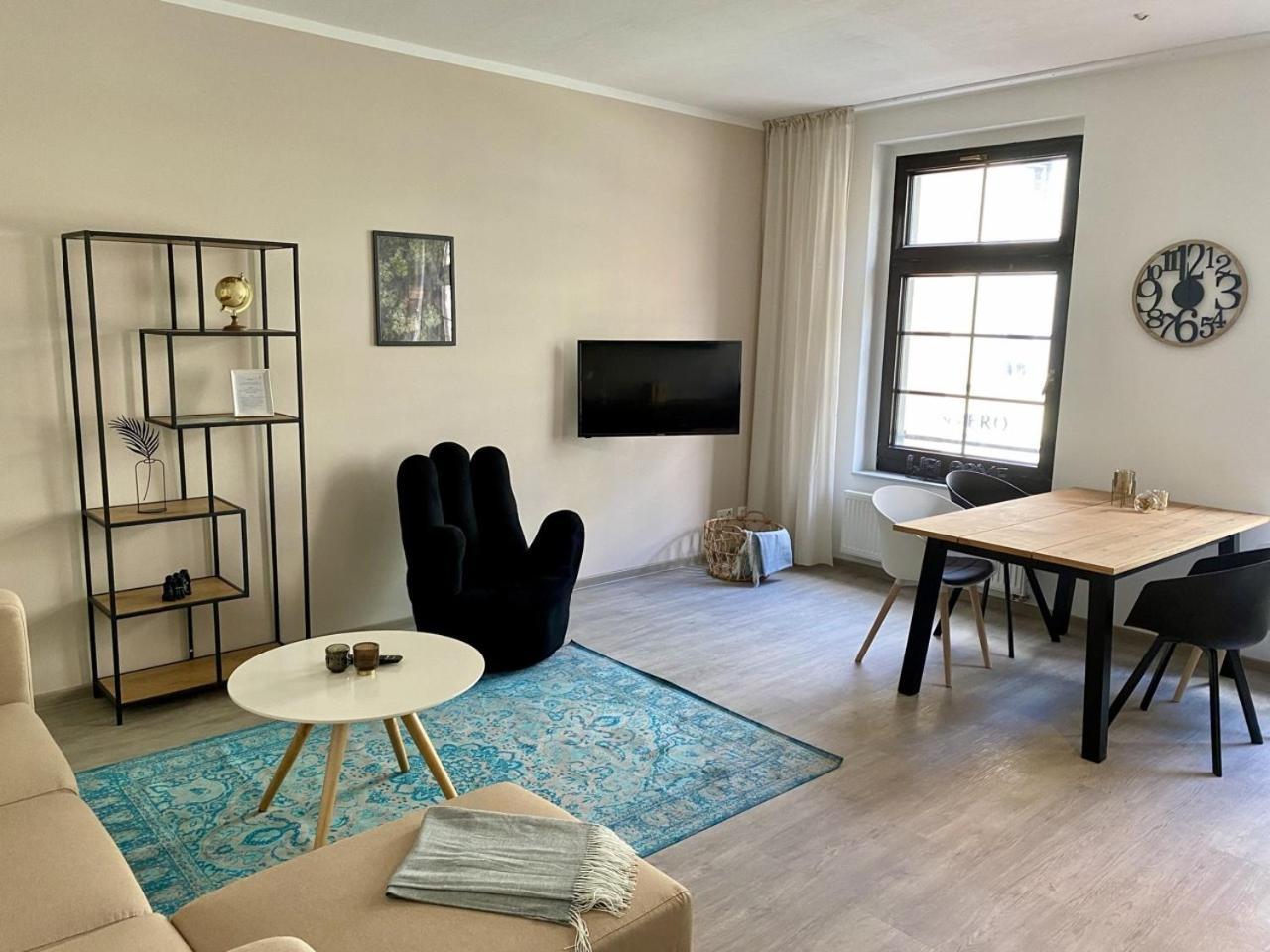 Discovair - Eisenach Karl14 - Vollausgestattete Apartments Mit Netflix In Der Fussgaengerzone 객실 사진