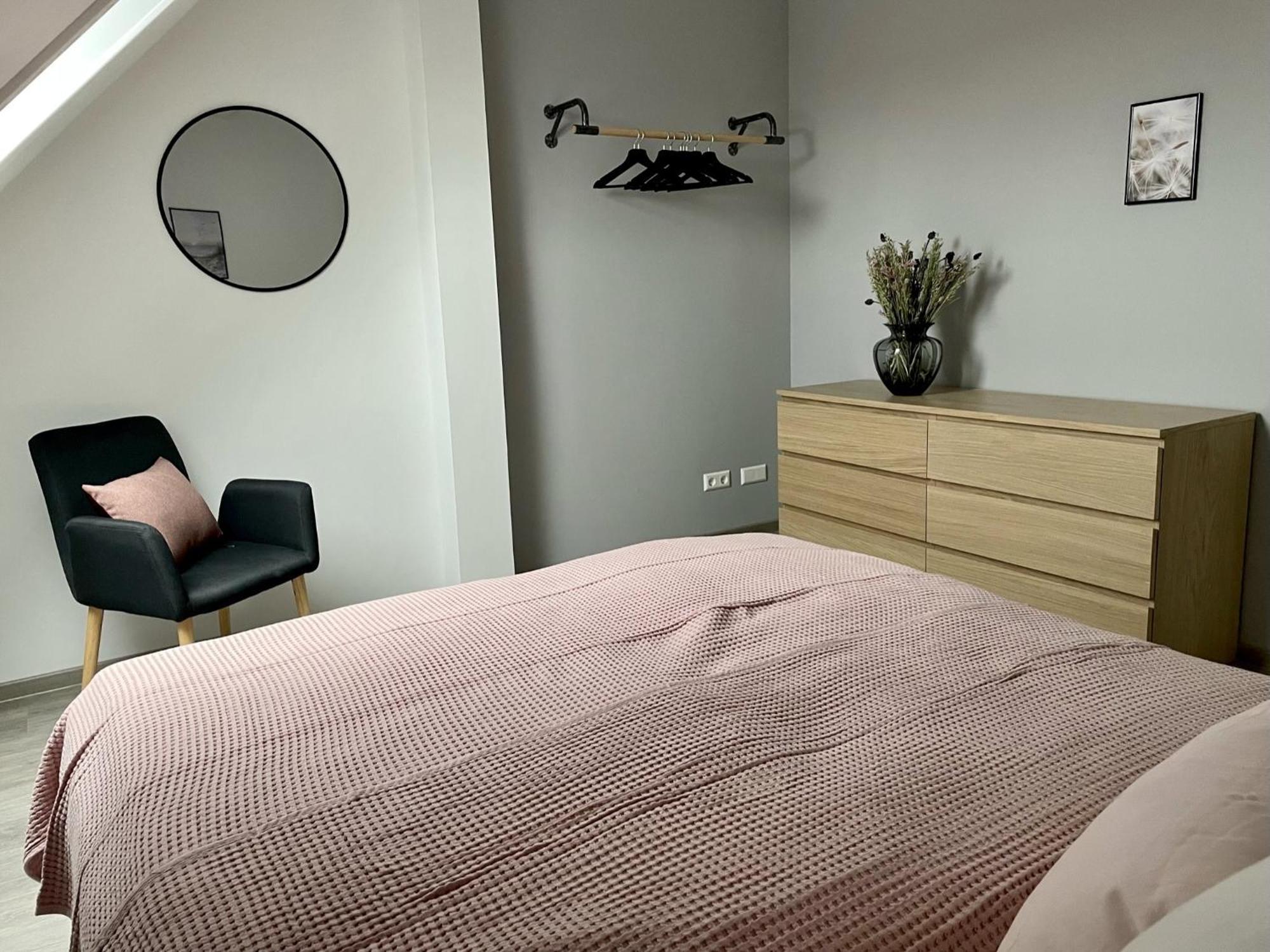 Discovair - Eisenach Karl14 - Vollausgestattete Apartments Mit Netflix In Der Fussgaengerzone 객실 사진